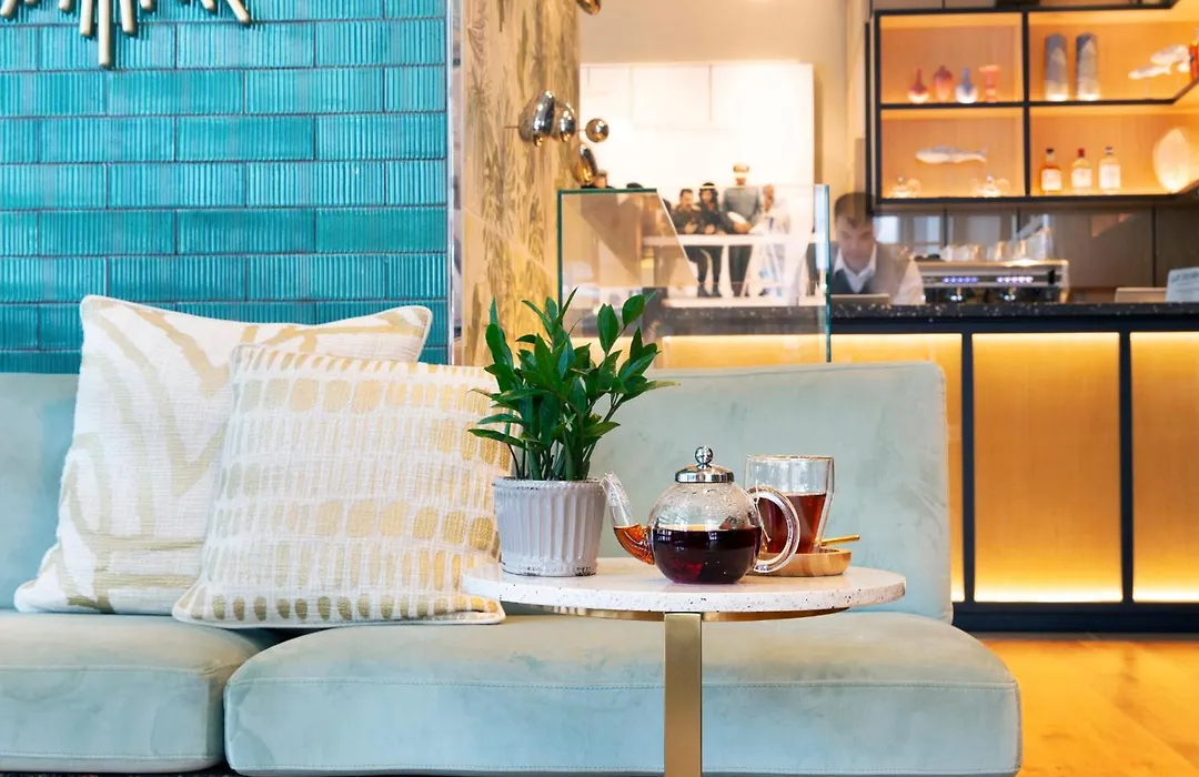 Ovolo Central-1