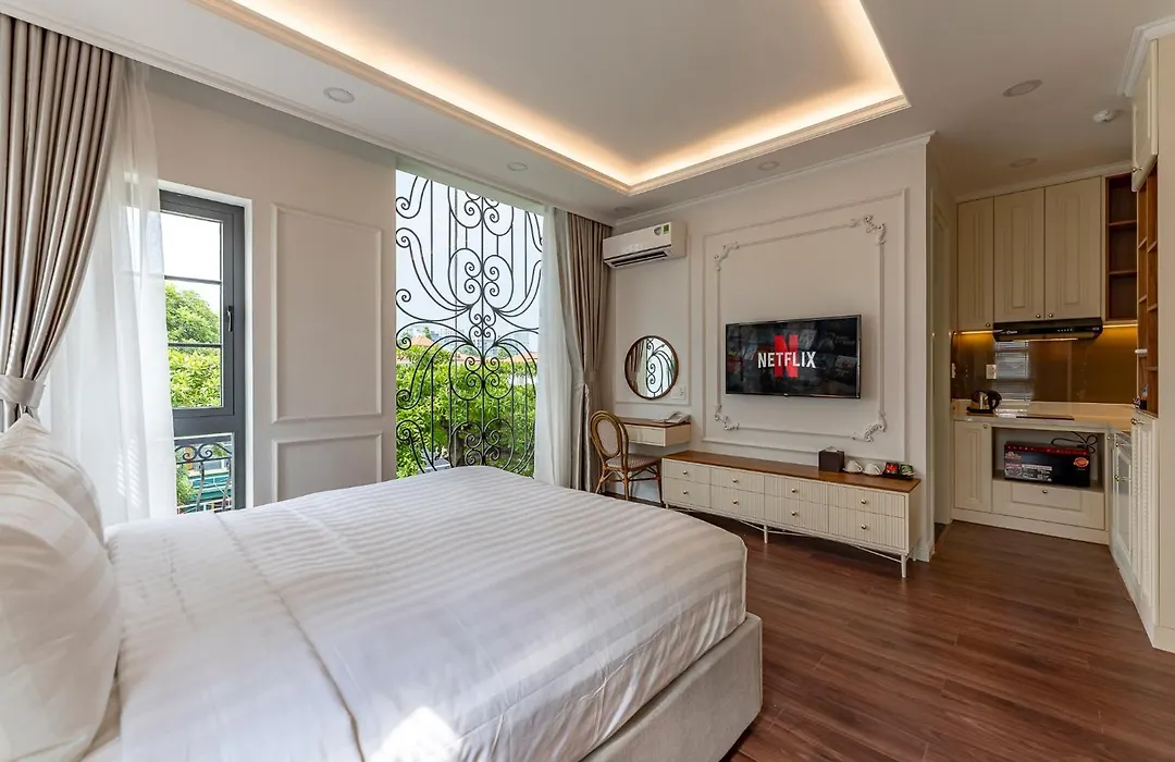 Golden Sun Apartment & Hotel-1