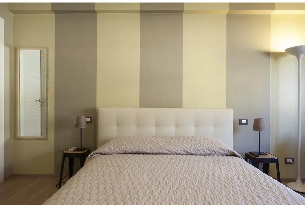 Alex'S Guest House-1