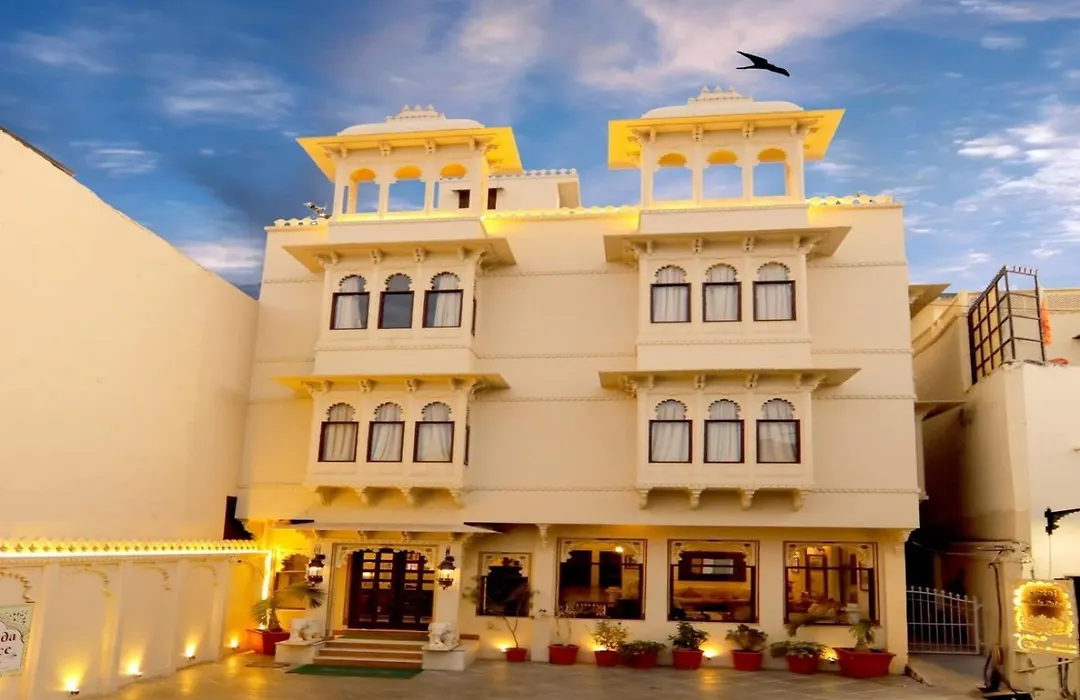 Hotel Boheda Palace - 1Km Away From Lake Pichola-1