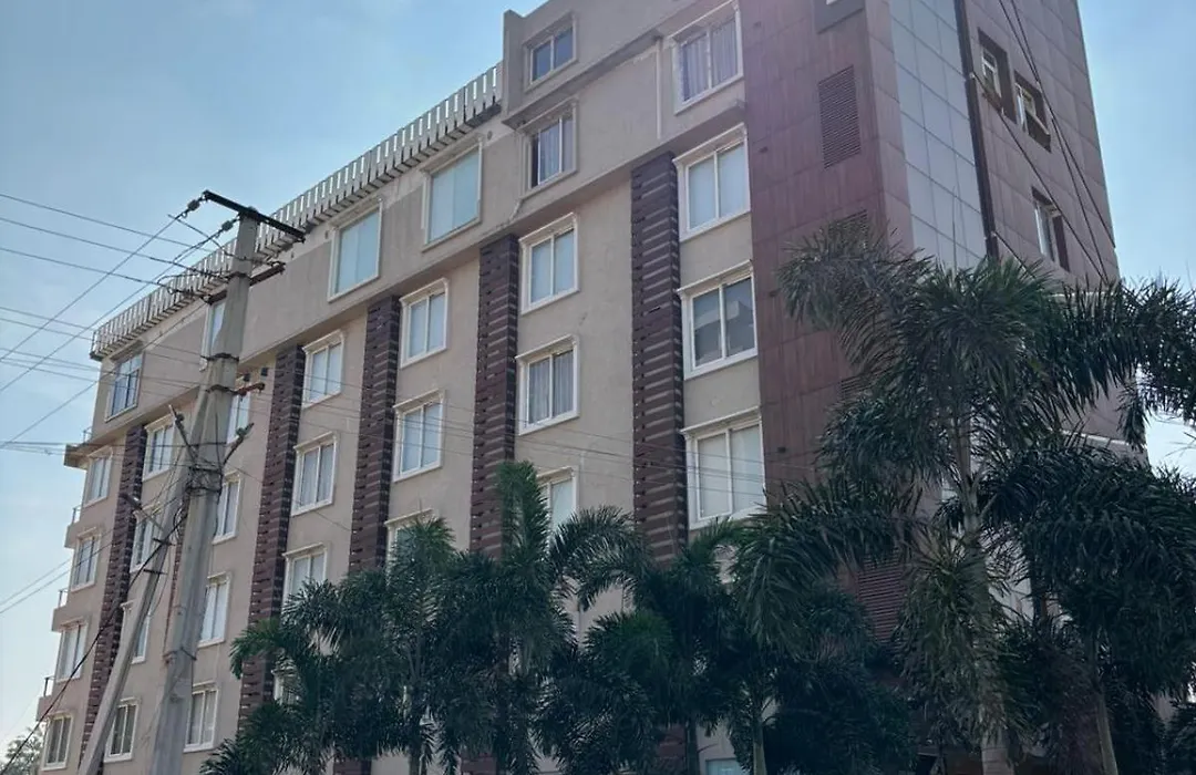 Hotel Elite By Signature Group-1