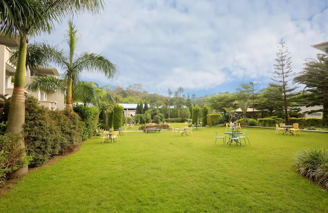 Hummingbird Resort-1