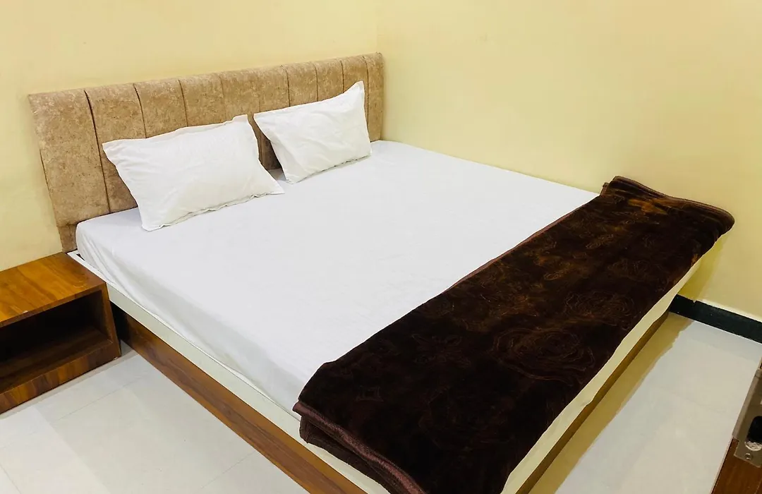 Shree Govindam Guest House-1