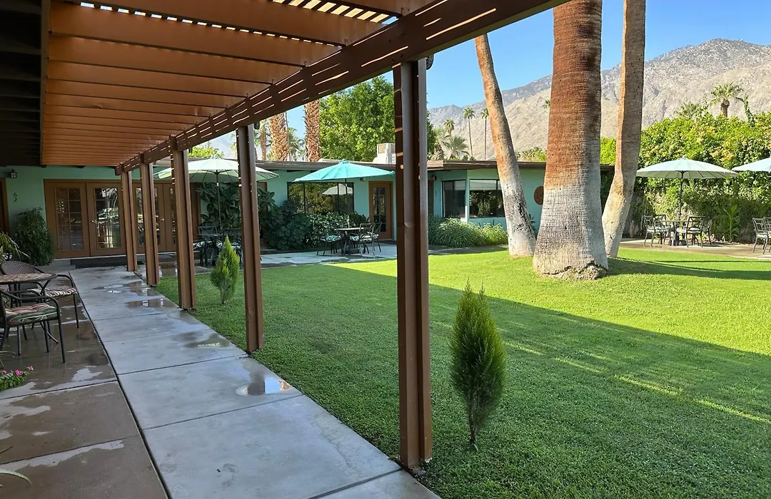 Vista Grande Resort - A Gay Men'S Resort-1
