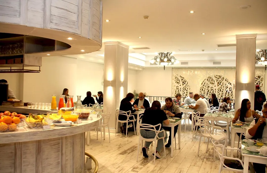Gardi Hotel & Suites-1