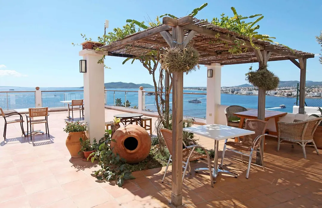 Hostal Marblau Ibiza-1