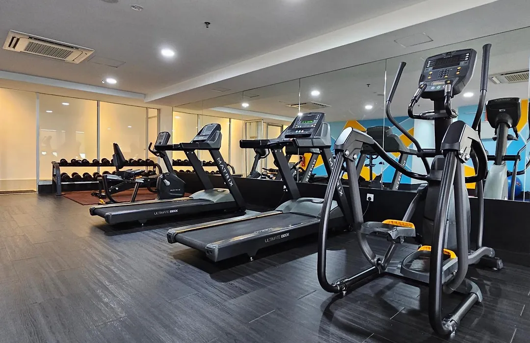 Days Hotel & Suites By Wyndham Kl - Chan Sow Lin Mrt Or Lrt-1