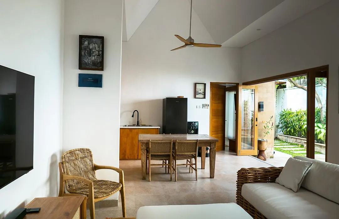 Puspa Ayu Villas & Apartments-1