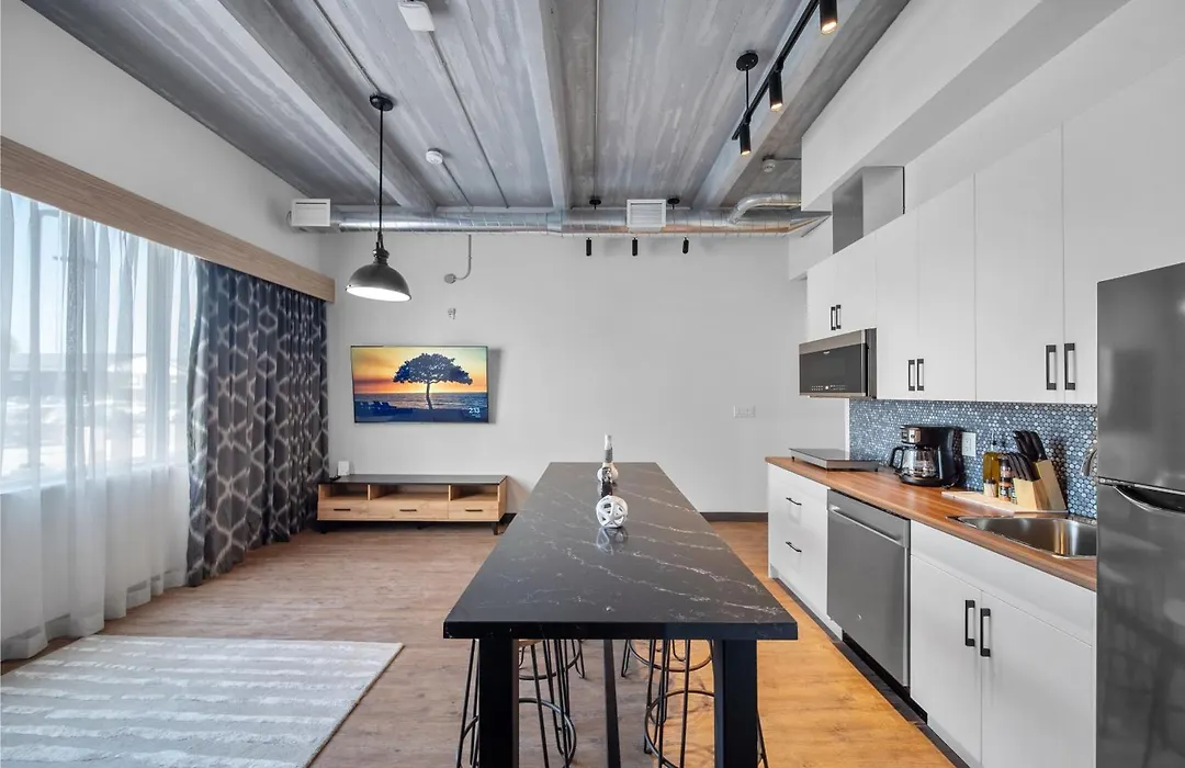 Cannery Lofts Niagara-1