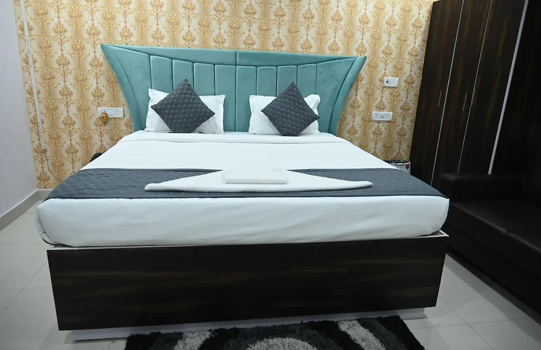 Hotel Diamant Inn-1