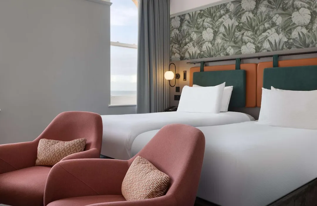 Doubletree By Hilton Brighton Metropole-1