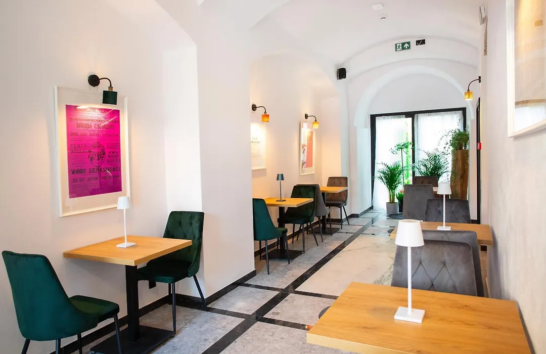 Hotel Teatr-1