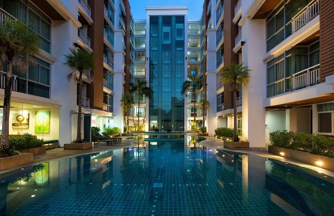 Icheck Inn Residences Patong-1