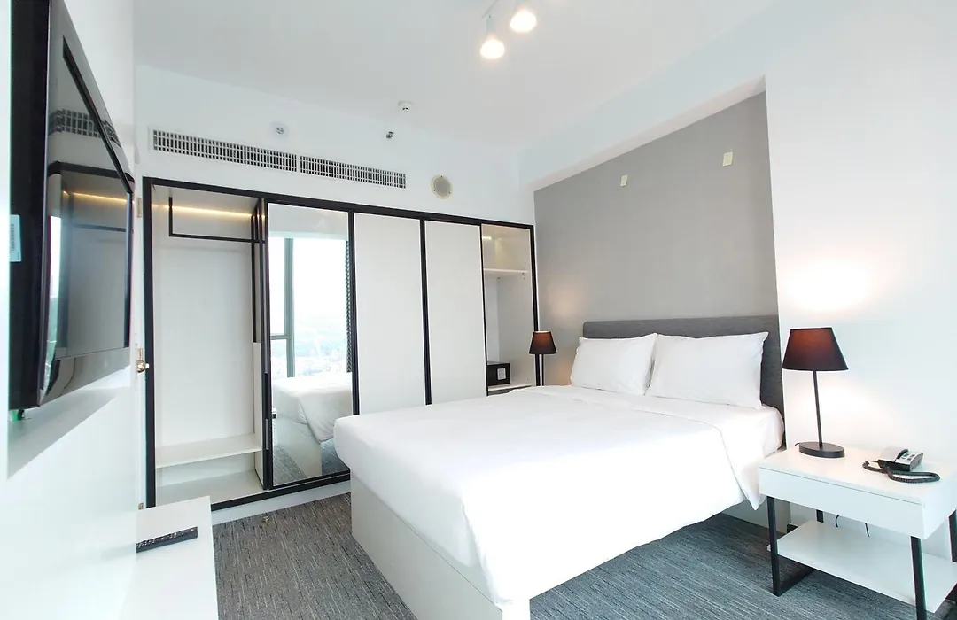 Grand Bay View Hotel-1