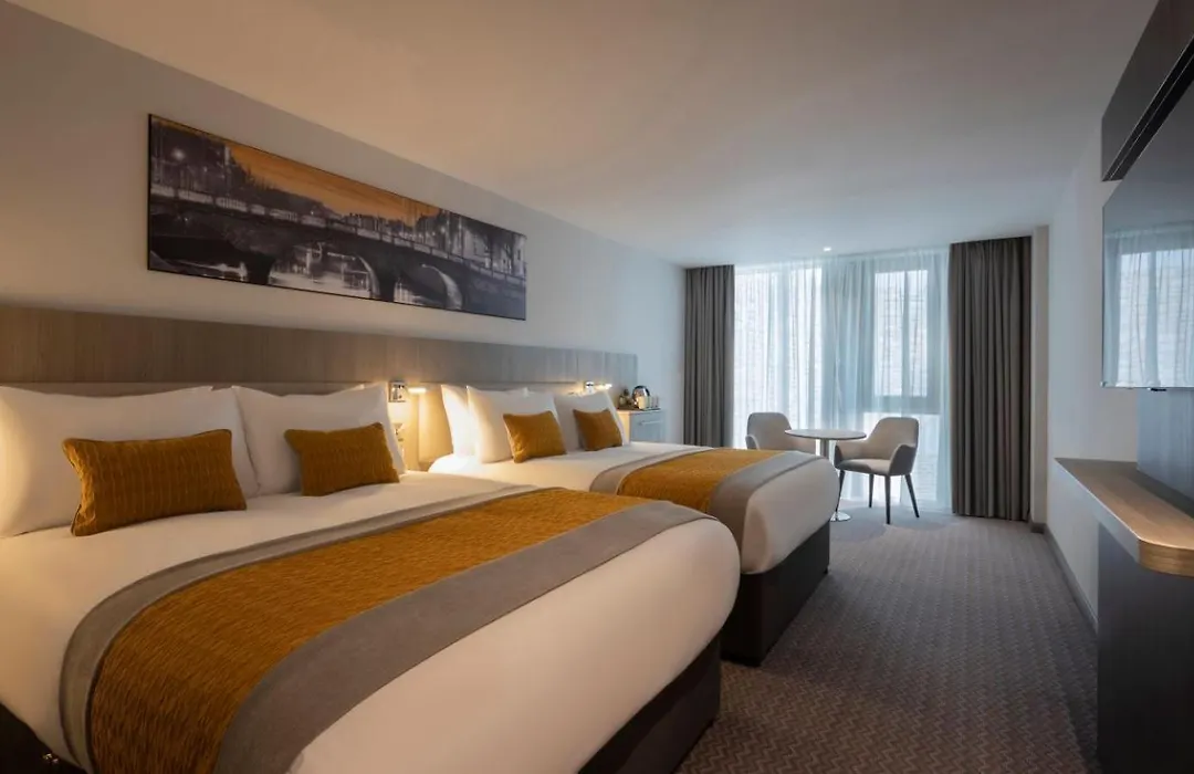 Maldron Hotel Merrion Road-1