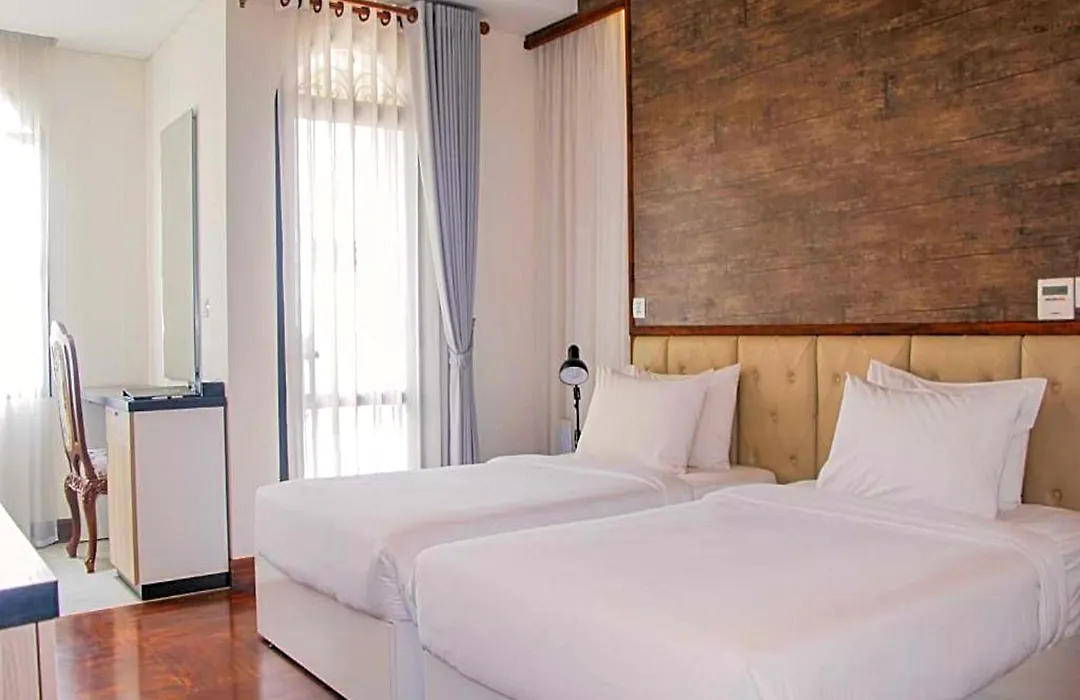 Lcs Hotel & Apartment-1