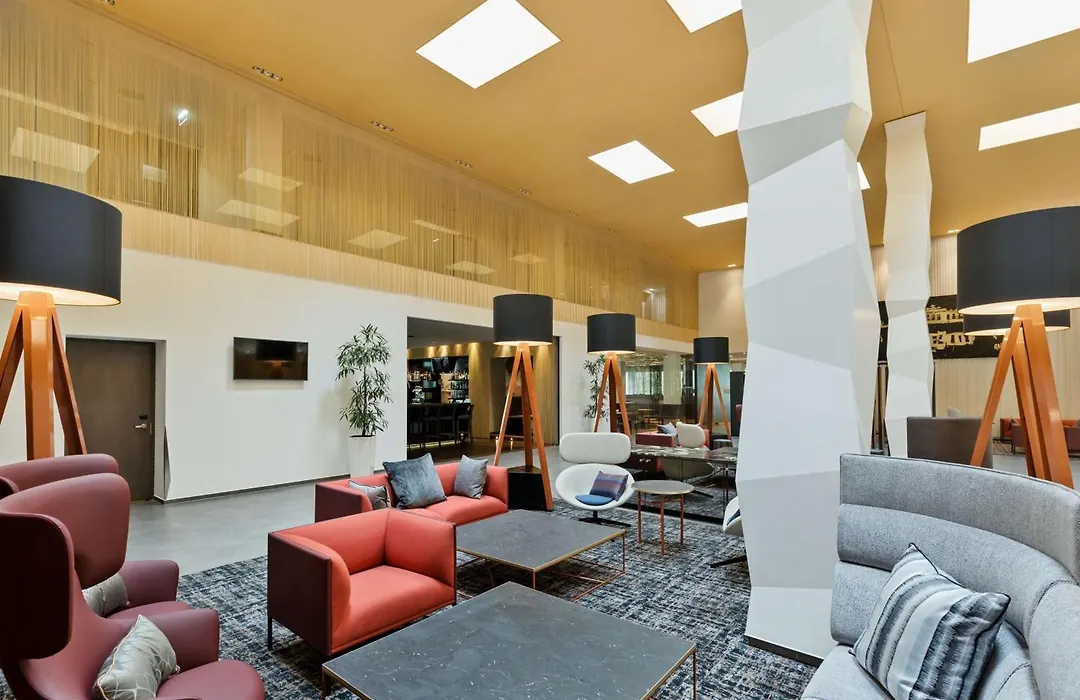 Doubletree By Hilton Vienna Schonbrunn-1