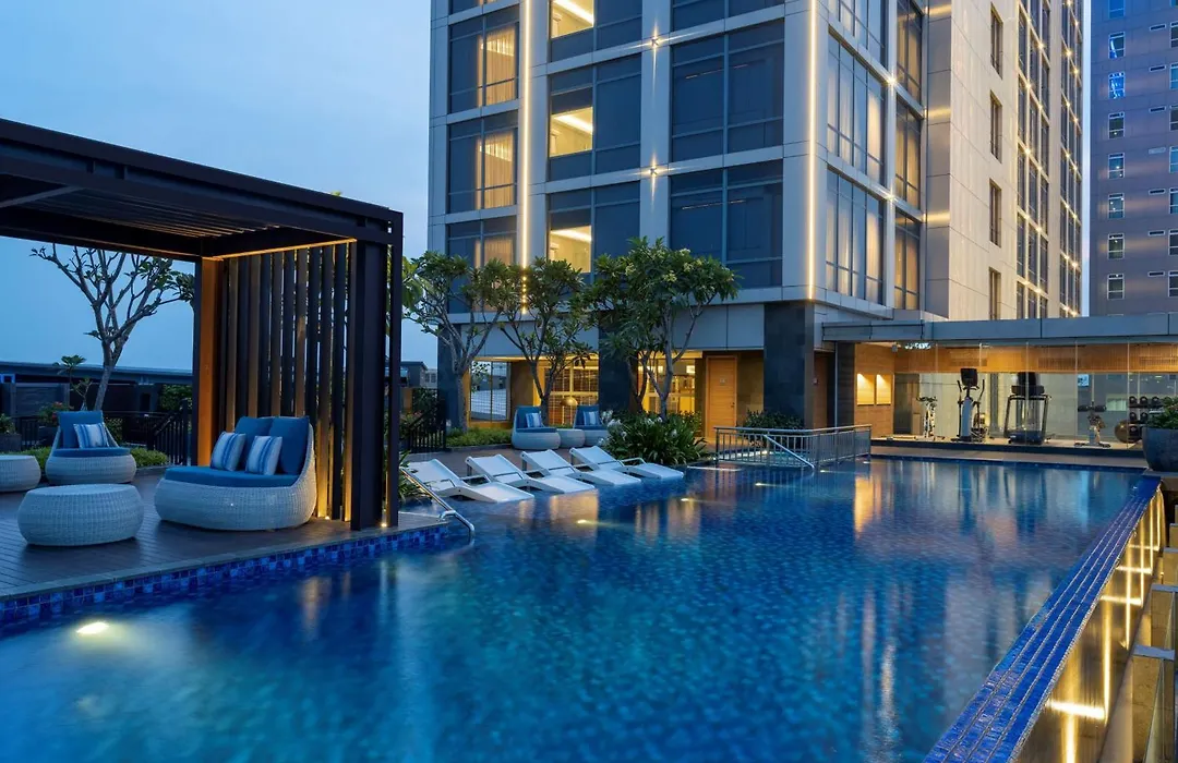 Hilton Garden Inn Jakarta Taman Palem-1