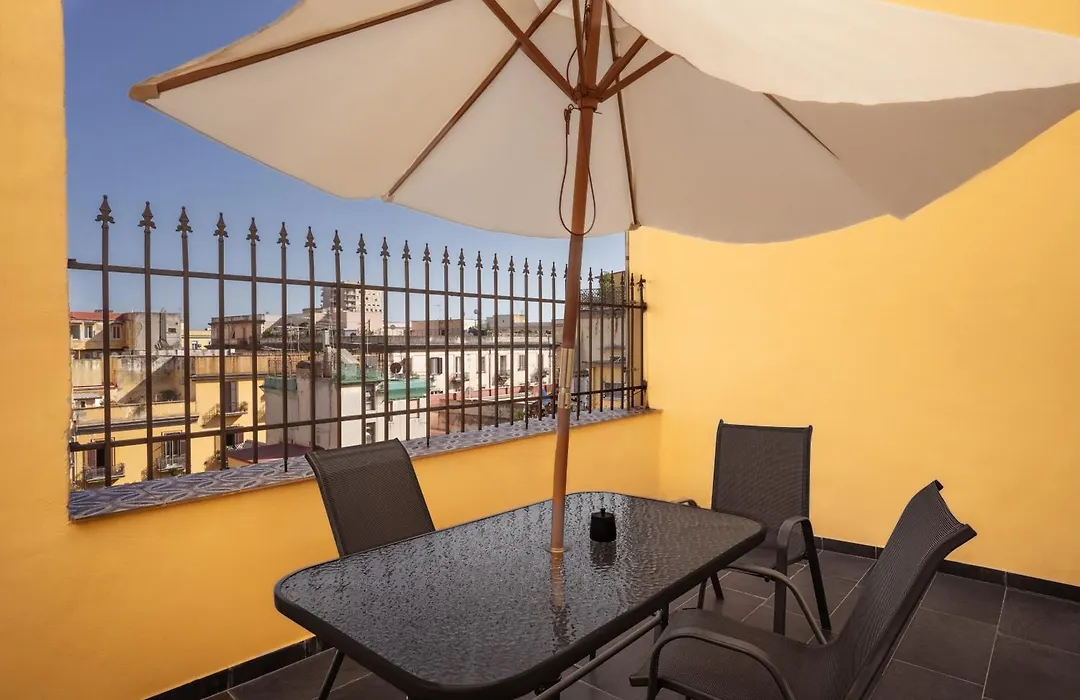 La Bella Vita Luxury Apartament And Travel Solution-1