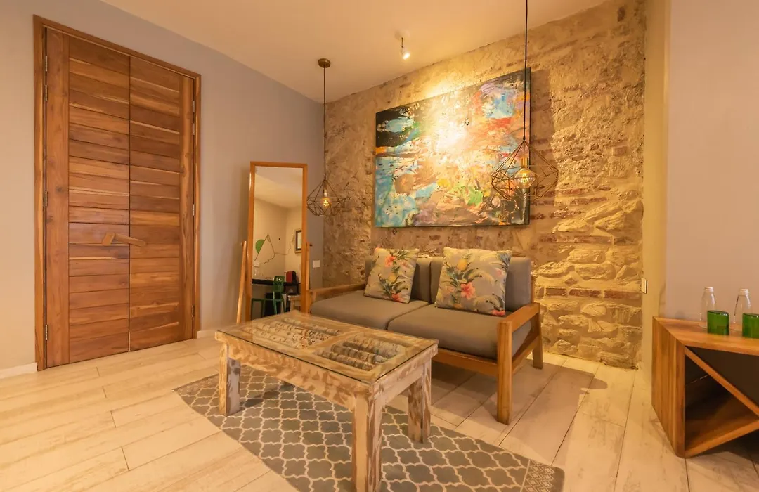 Townhouse Boutique Hotel-1