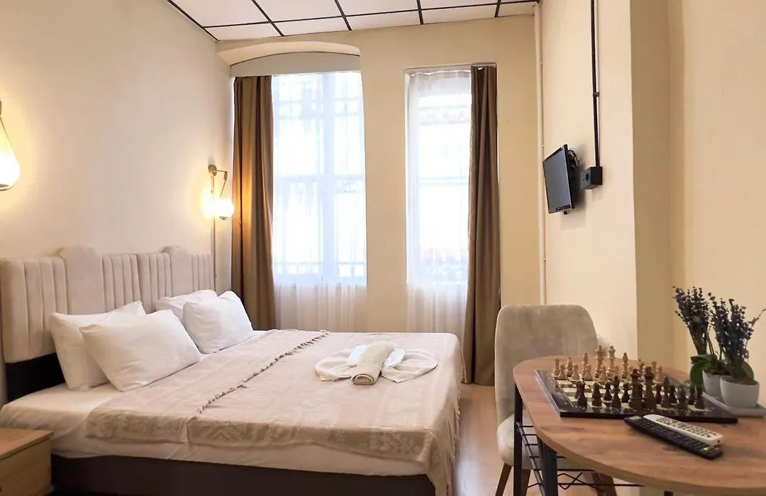 Golden Door Hotel-1