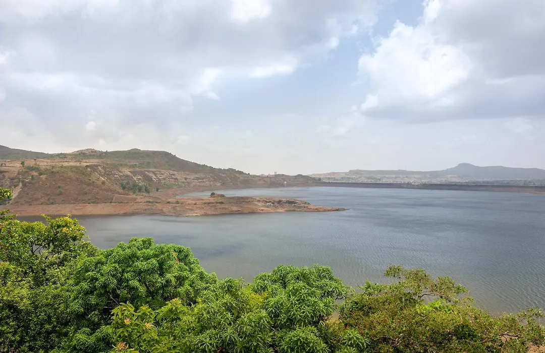 Saffronstays Zeel By The Lake-1
