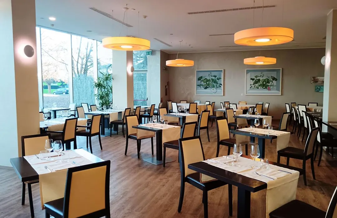 Best Western Plus The Hub Hotel-1