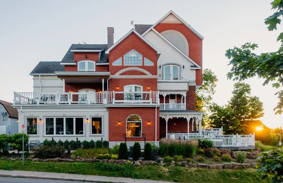 Niagara Grandview Boutique Hotel-1