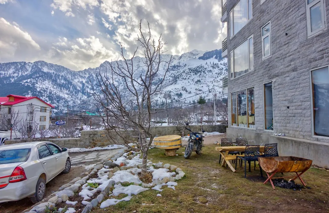 La Aero Resort Home In Snow Mountains-1