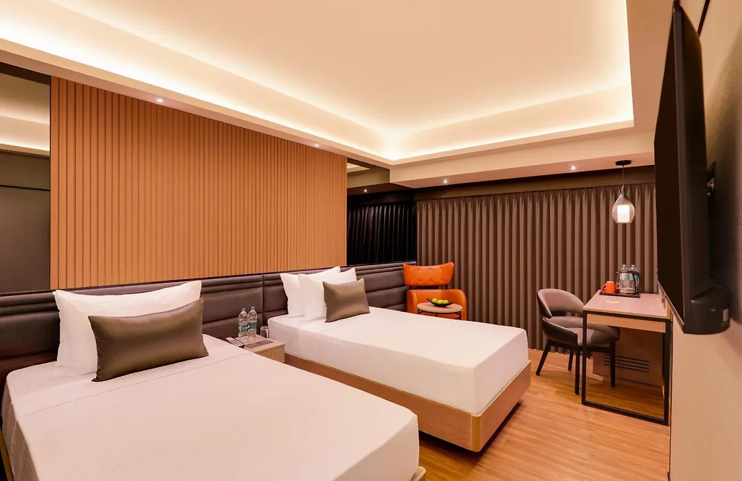 Lemon Tree Premier, Malad, Mumbai-1