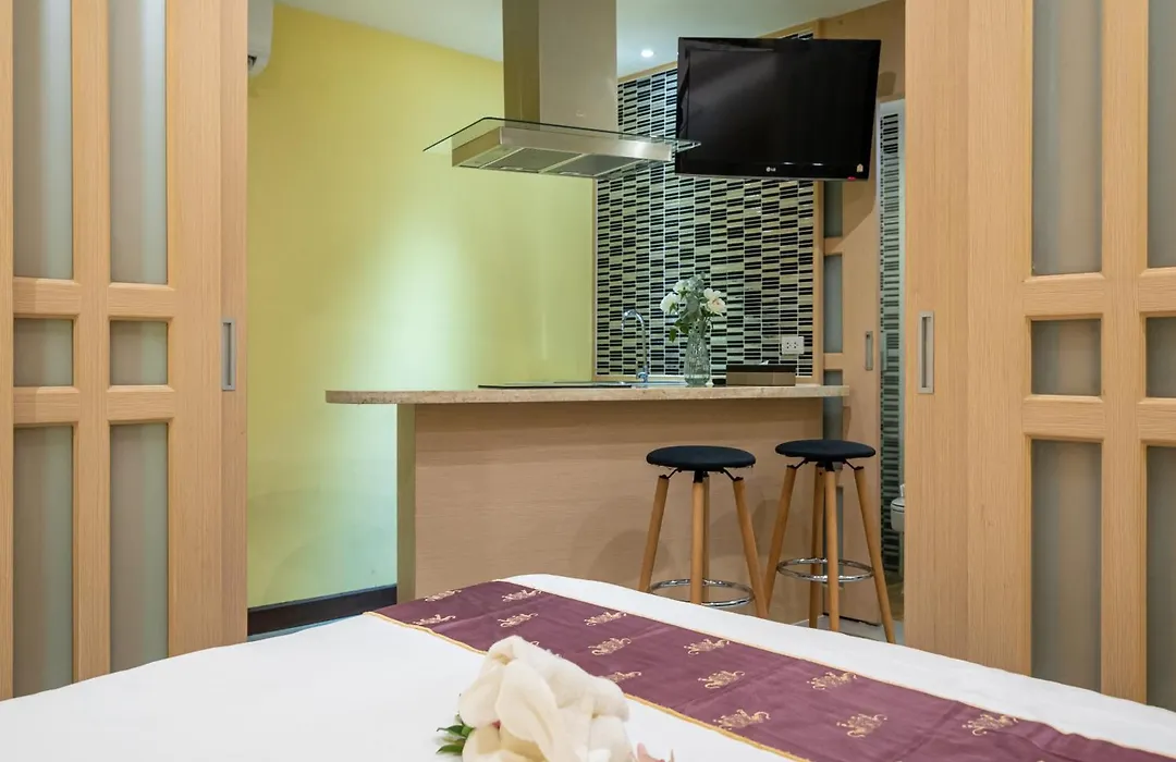 The Bay Exclusive Hotel-1