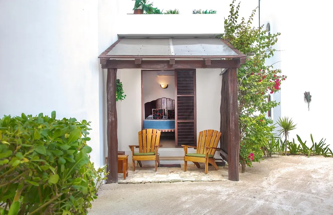 Casa Colibri Tankah-1