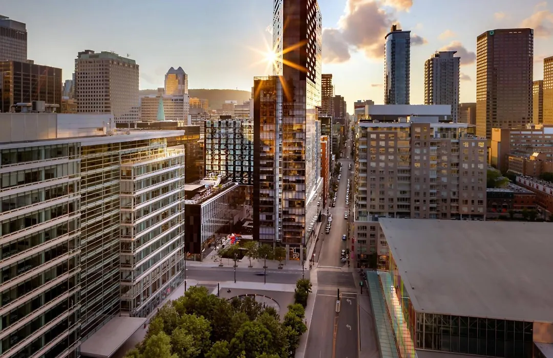 Humaniti Hotel Montreal, Autograph Collection-1