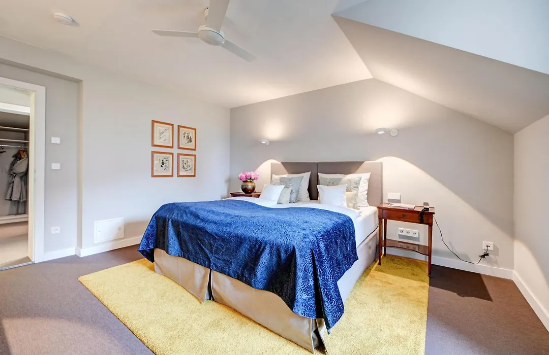 Hotel Admiral-1