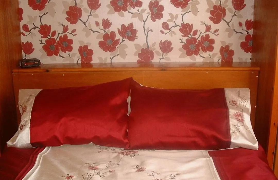 Lewinsdale Lodge-1