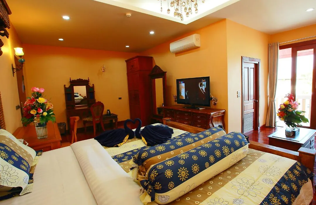 At Chiang Mai Hotel-1