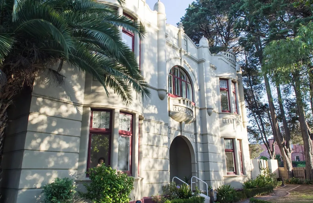 Toorak Manor Hotel Free Parking-1