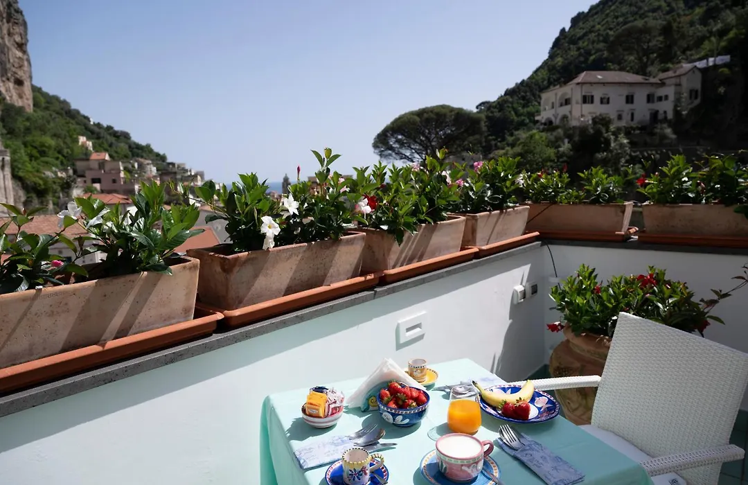 Valle D'Amalfi Suites-1