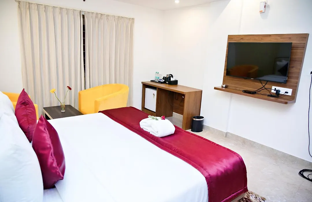 Villa Grand Hotel Near Kempegowda International Airport-1