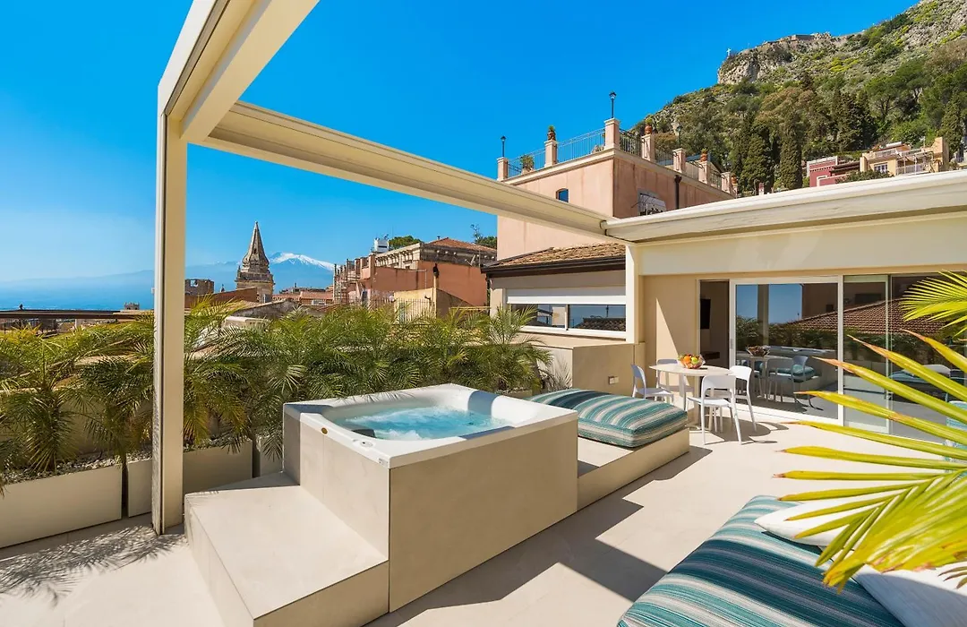 Taormina Infinity Suites-1