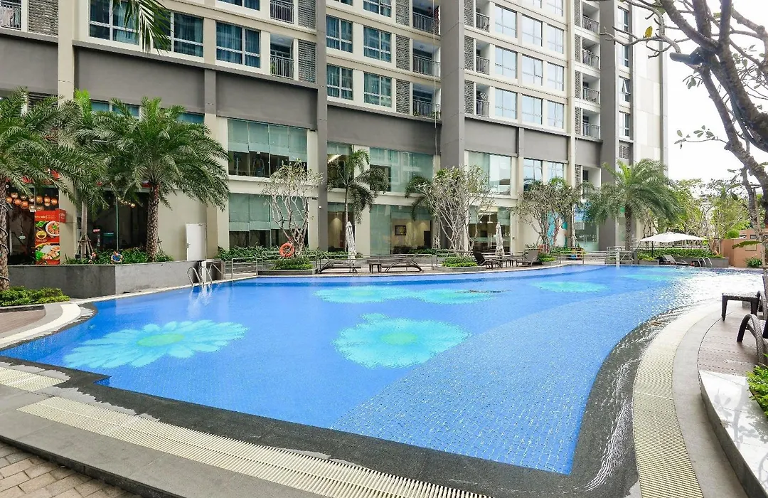 Landmark 81 And Vinhomes Riverside Residence-1