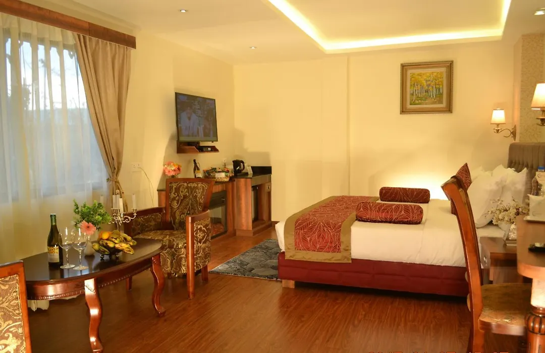 Crescent Resort, Darjeeling-1