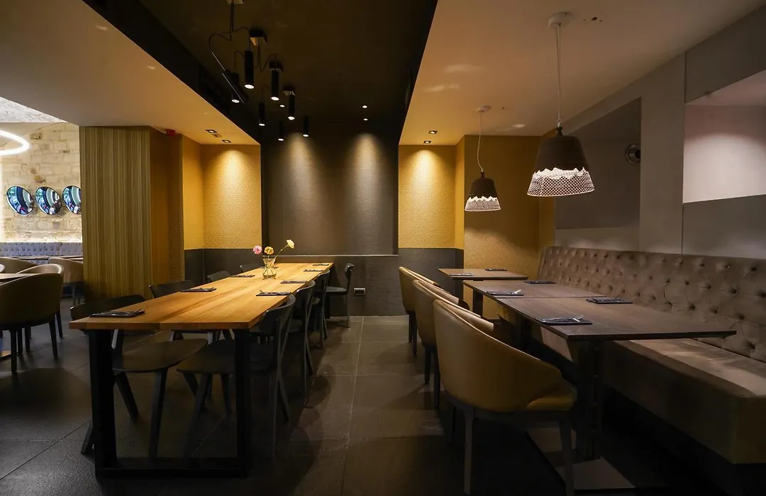 987 Design Prague Hotel-1