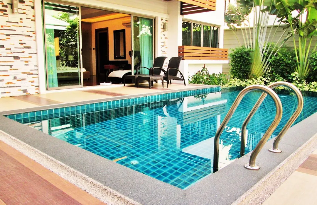Chalong Miracle Lakeview-1