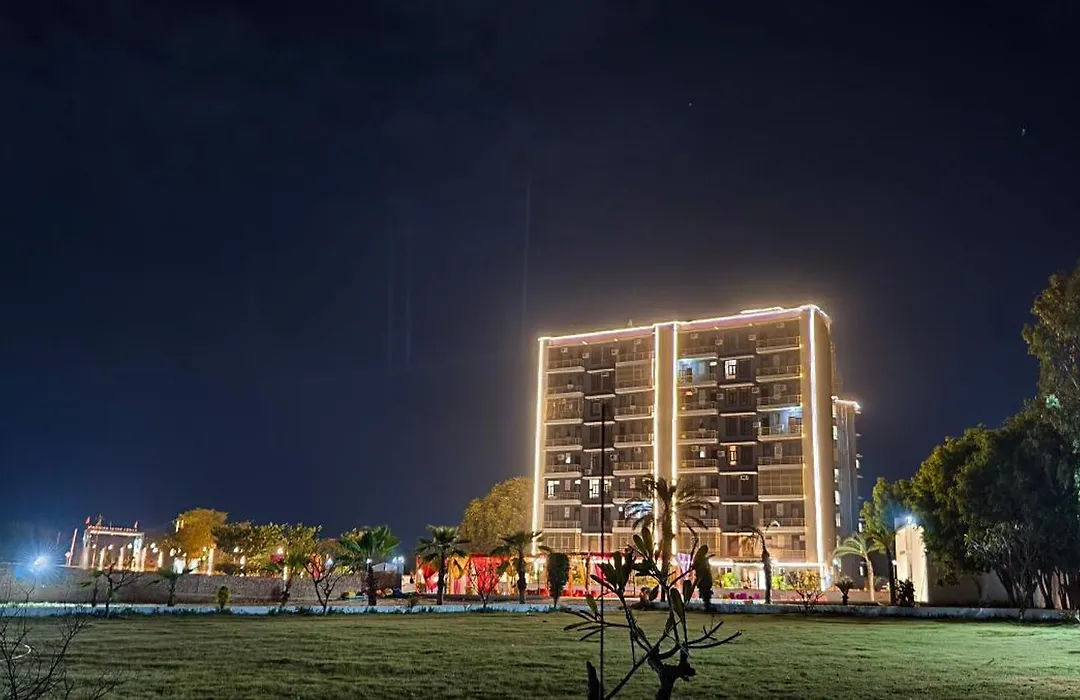 The Grand Nd Resort- Kanha Tulsi Heights Behind Prem Mandir-1