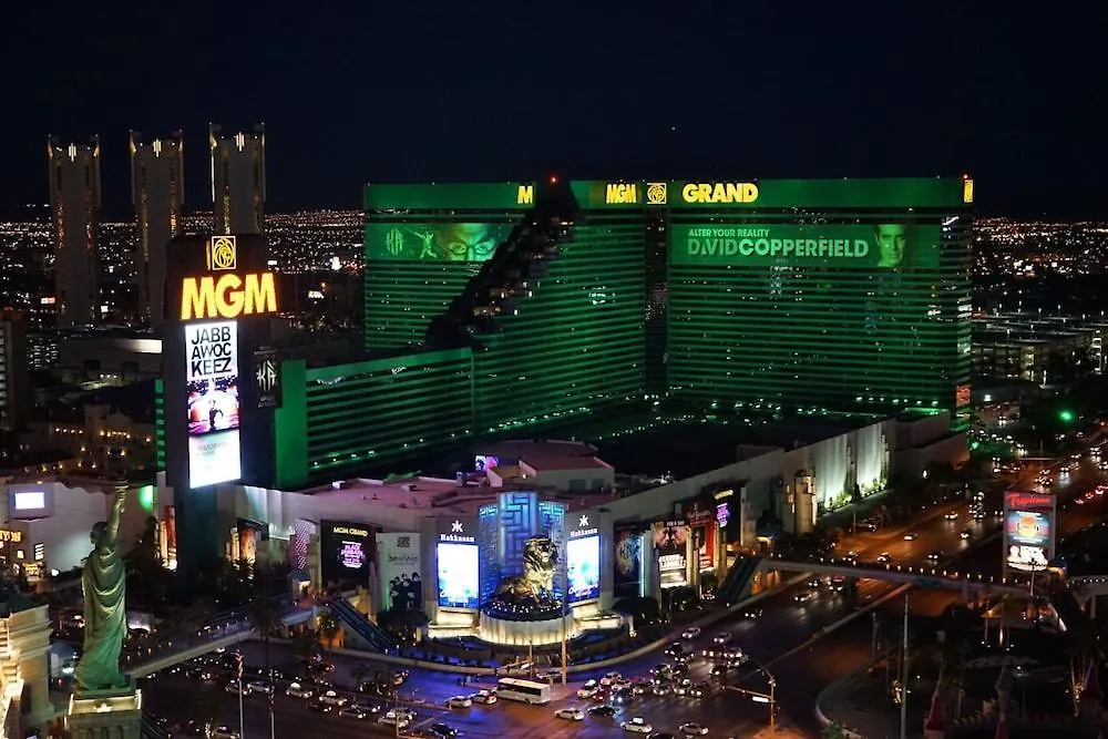 Mgm Grand Hotel & Casino By Suiteness-1