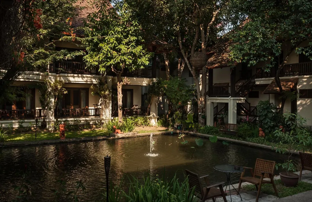 Lanna Dusita Riverside Boutique Resort-1