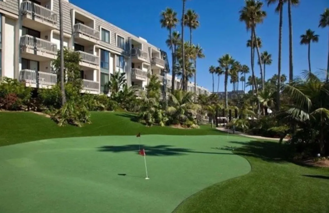 Oceanview Retreat - Steps To The Beach, Heated Pool, Walk Everywhere-1