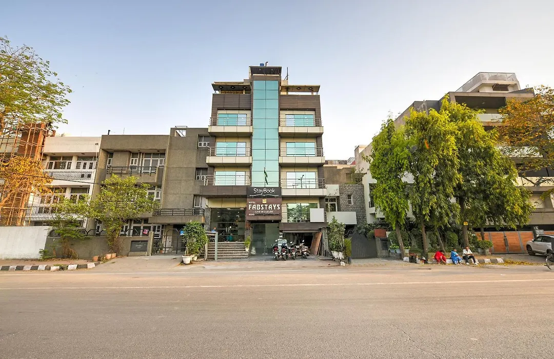 Staybook South Delhi-1