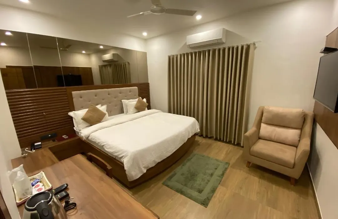 Hotel Evershine-1